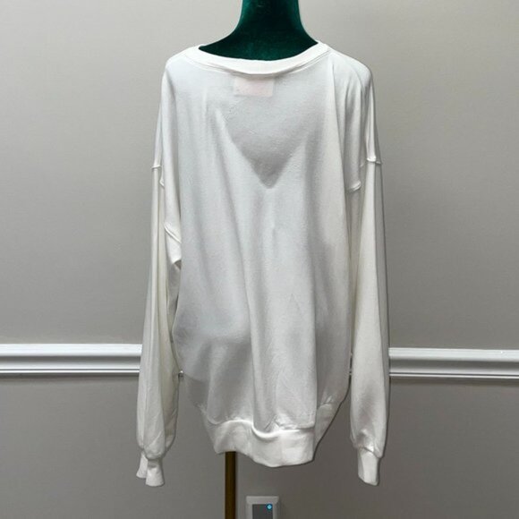 Selkie | The Pillow Sweater - Picture 3 of 7